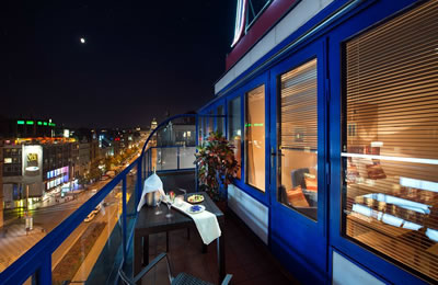EA Hotel Julis