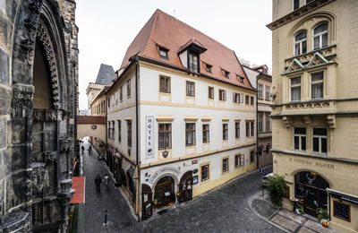 Hotel Cerny Slon Praga